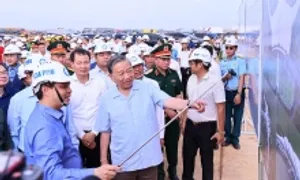 Tổng Bí thư: Sớm có chính sách thu hút hãng hàng không quốc tế tới Long Thành